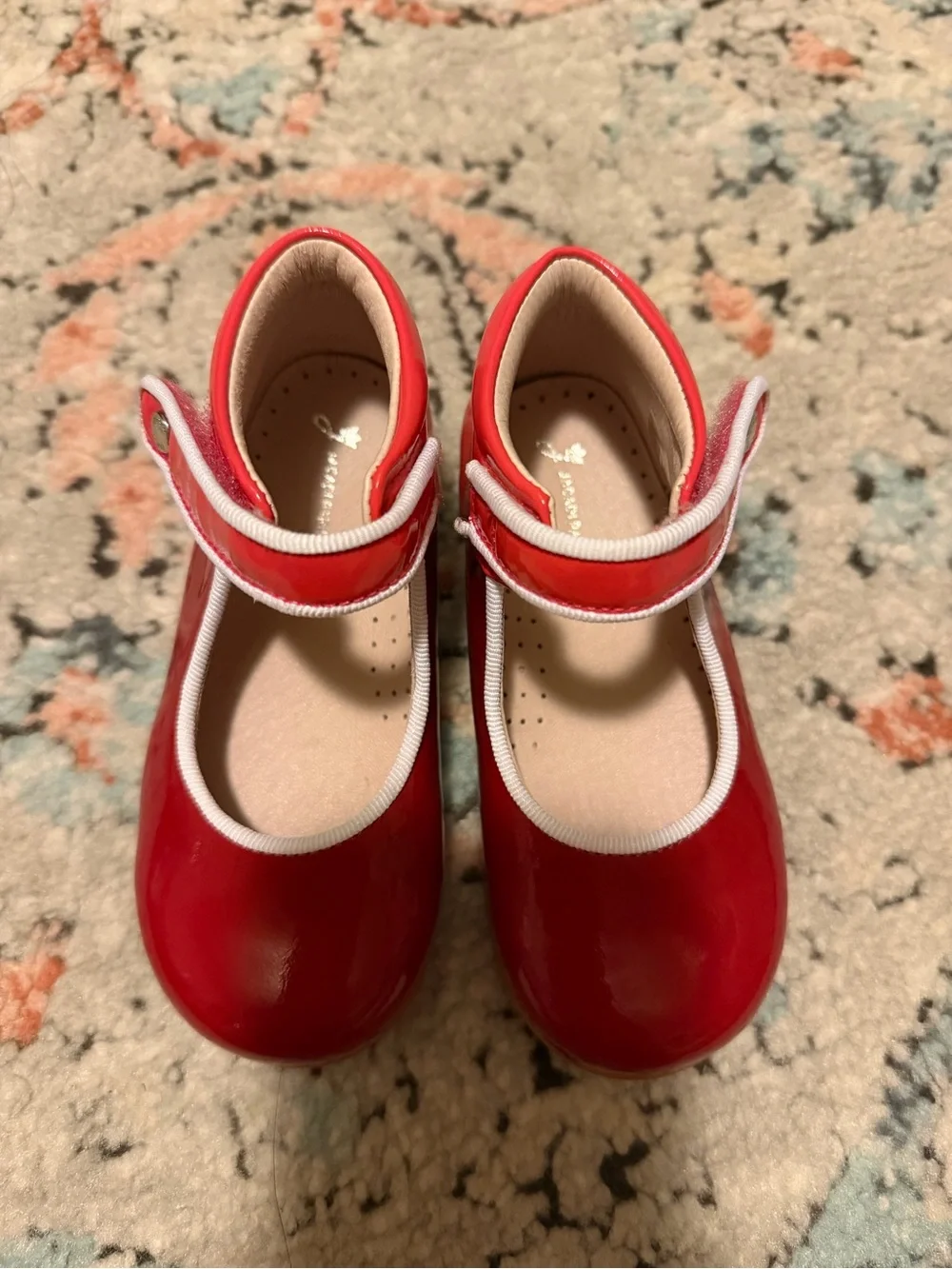 Girls' Red Patent Mary Jane Shoes size 24 or 7 Tolder like new worn one time